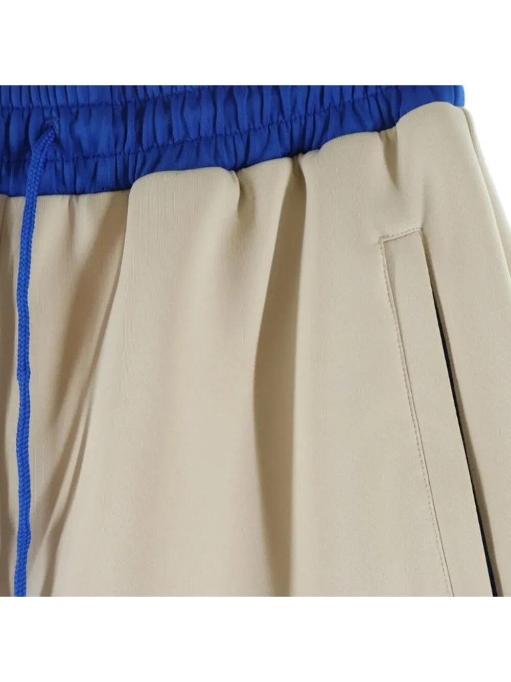 Gucci Side Sherry Line Drawstring Shorts Beige